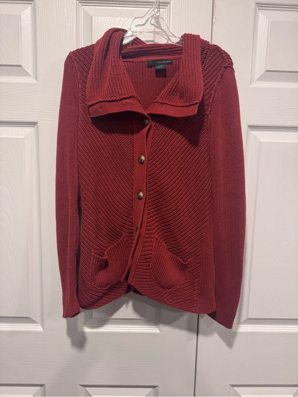 Calvin Klein Jeans Ribbed Button-Front Cardigan in Deep Red